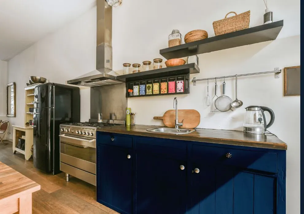 Benjamin Moore Marine Blue kitchen cabinets