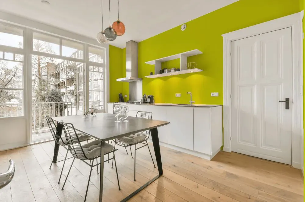 Benjamin Moore New Lime kitchen review