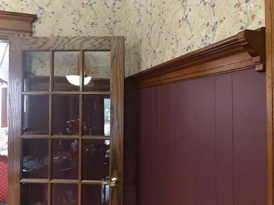 Benjamin Moore New London Burgundy wall panelling color