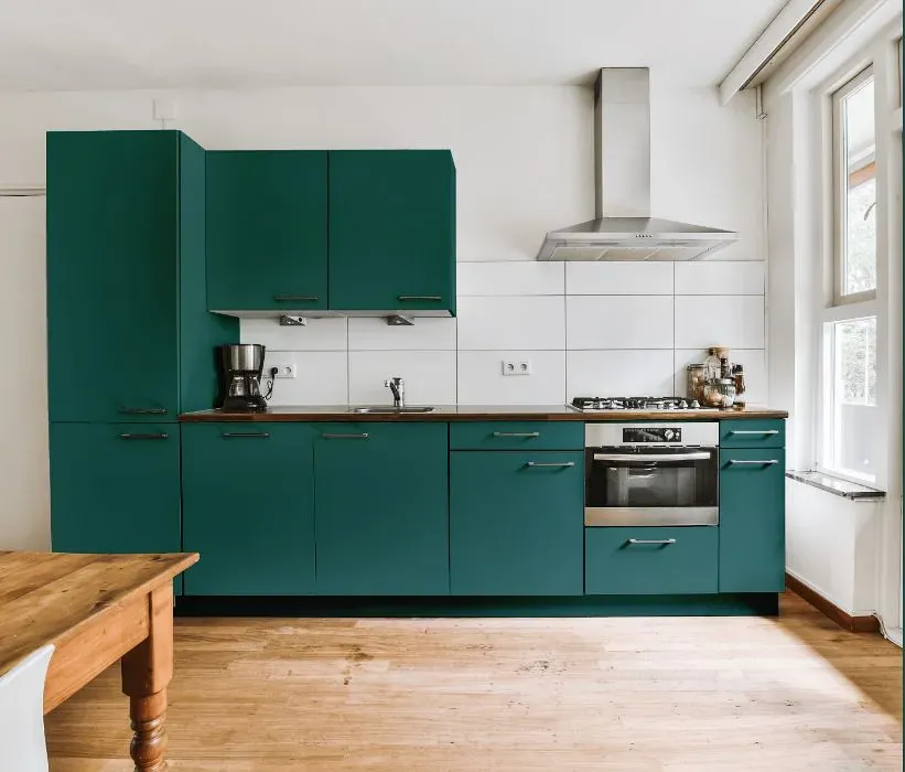 Benjamin Moore Newport Green kitchen cabinets