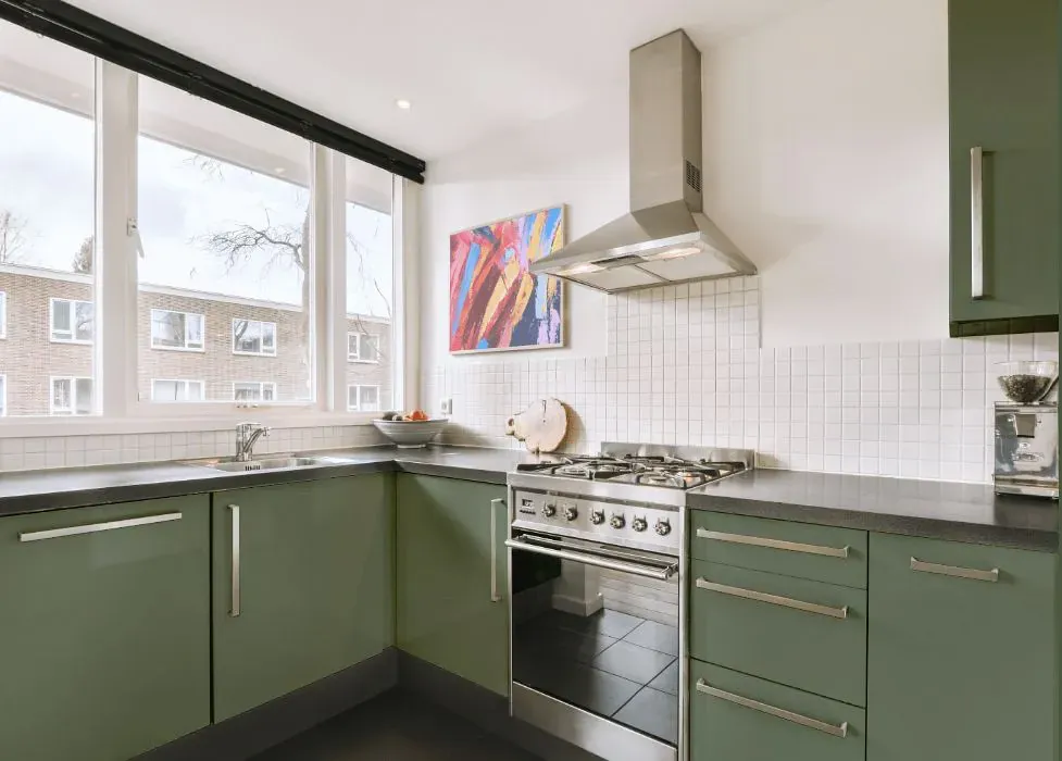Benjamin Moore Nicolson Green kitchen cabinets