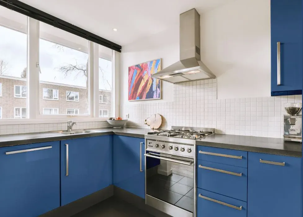 Benjamin Moore Nile Blue kitchen cabinets