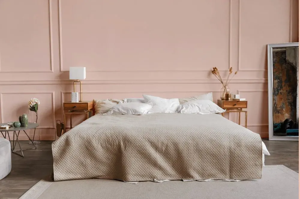 Benjamin Moore Pale Pink Satin bedroom