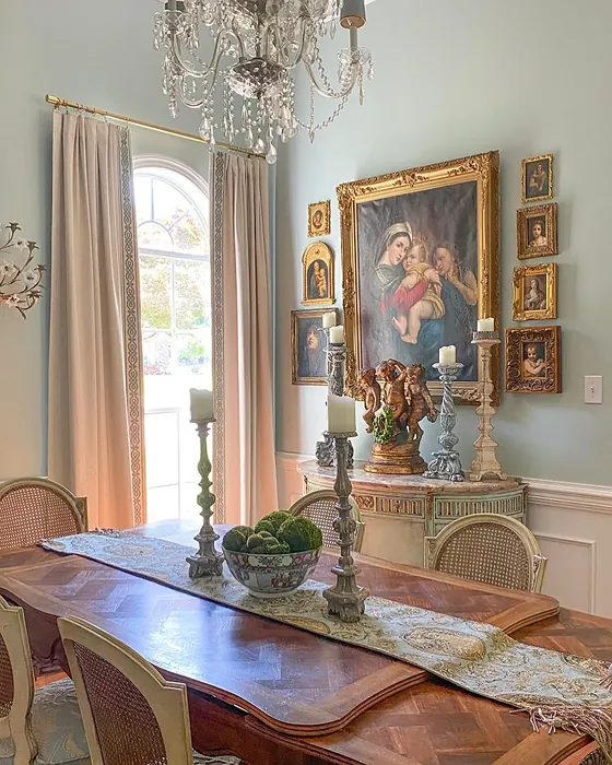 Benjamin Moore Palladian Blue dining room color