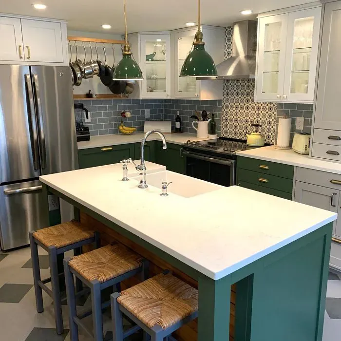 Bm Peale Green Kitchen Cabinets