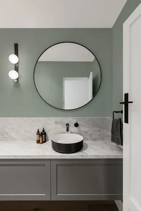 Benjamin Moore Pearl minimalist bathroom