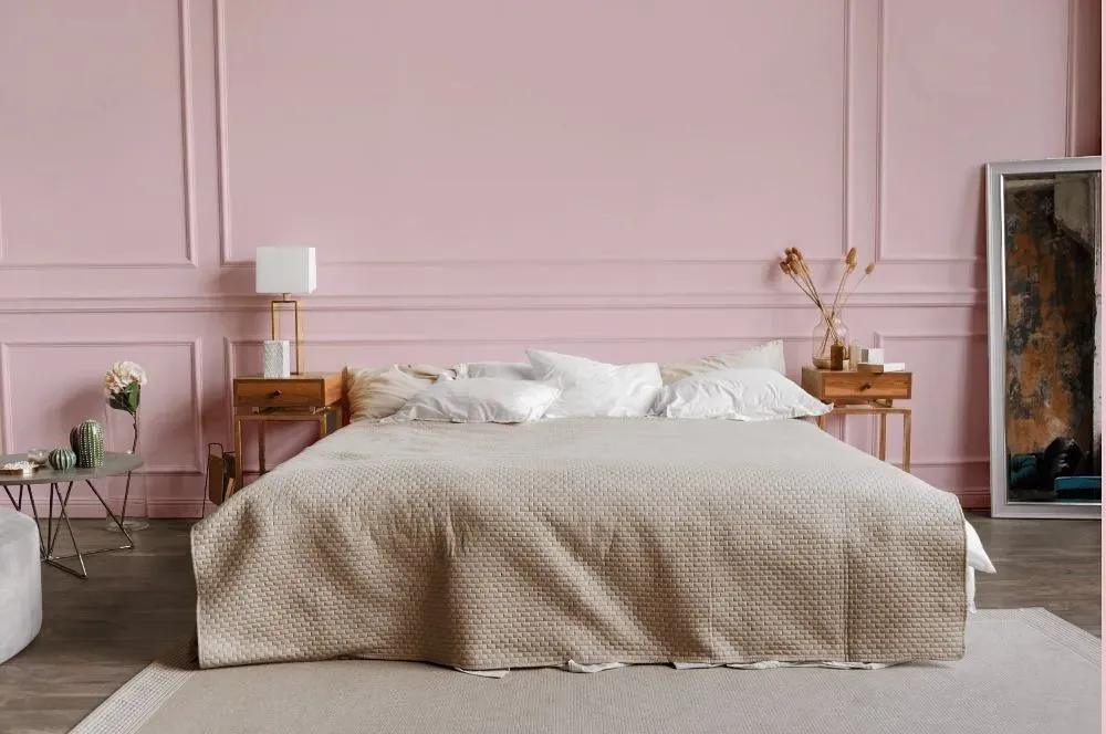 Benjamin Moore Pink Dynasty bedroom