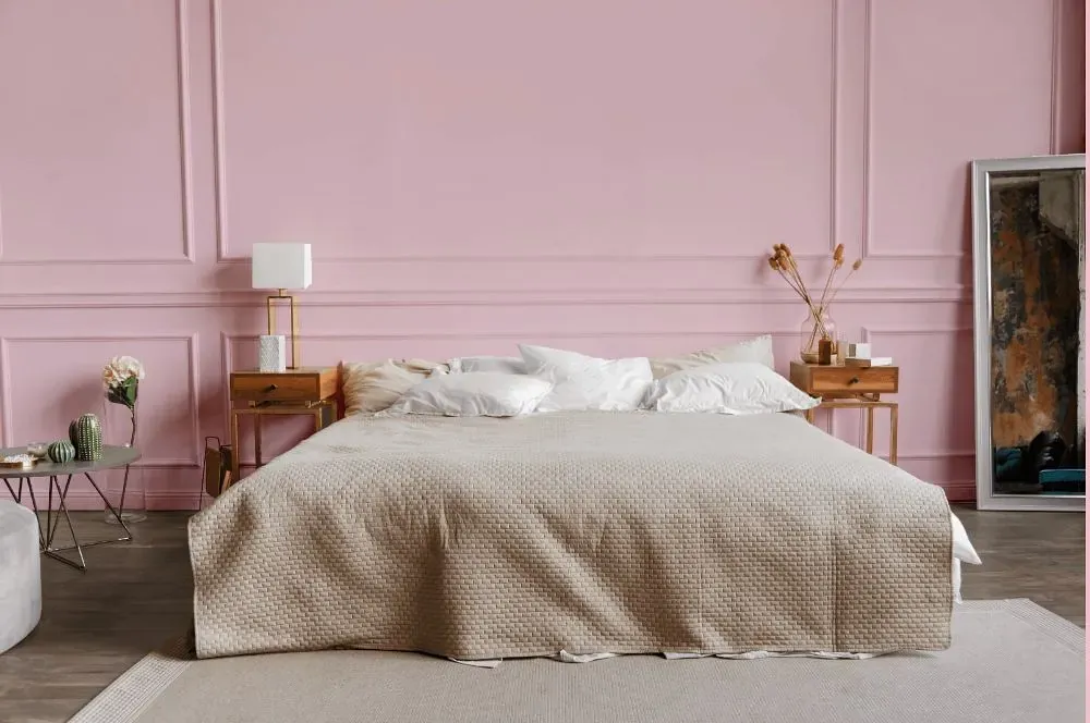 Benjamin Moore Pink Lace bedroom