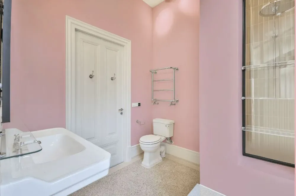 Benjamin Moore Pink Pearl bathroom