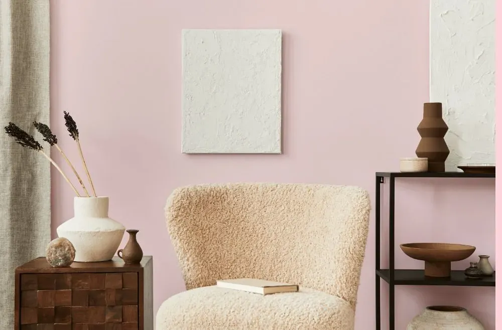 Benjamin Moore Pleasing Pink living room interior
