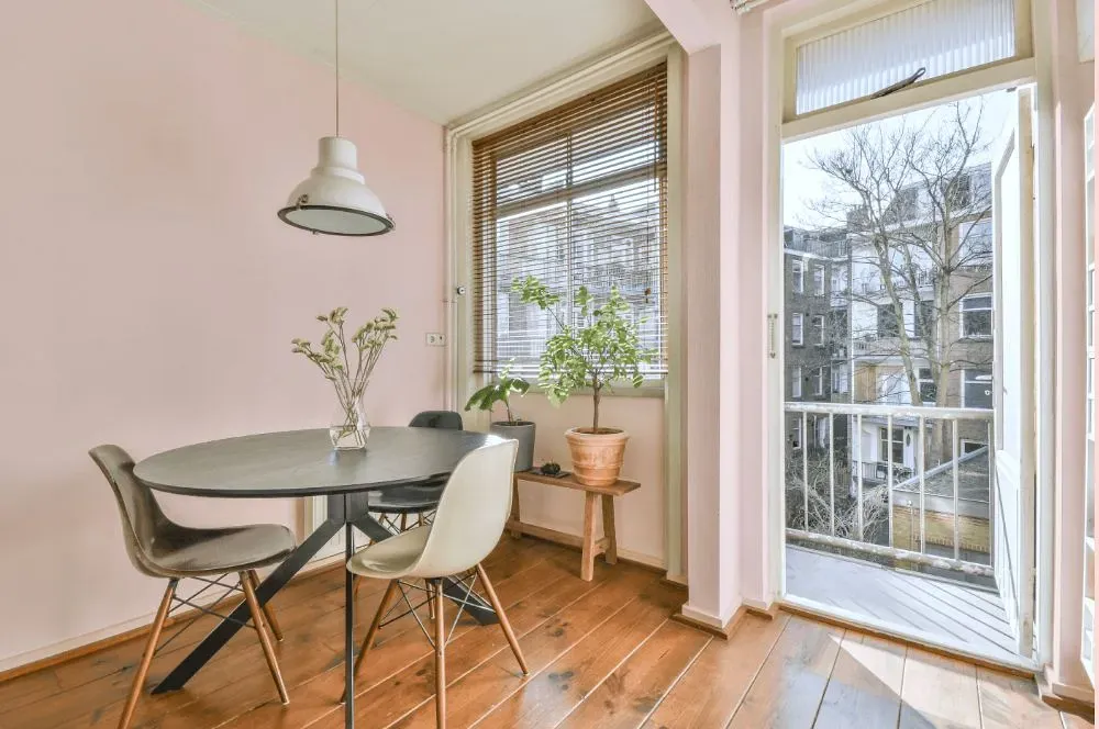 Benjamin Moore Powder Pink living room