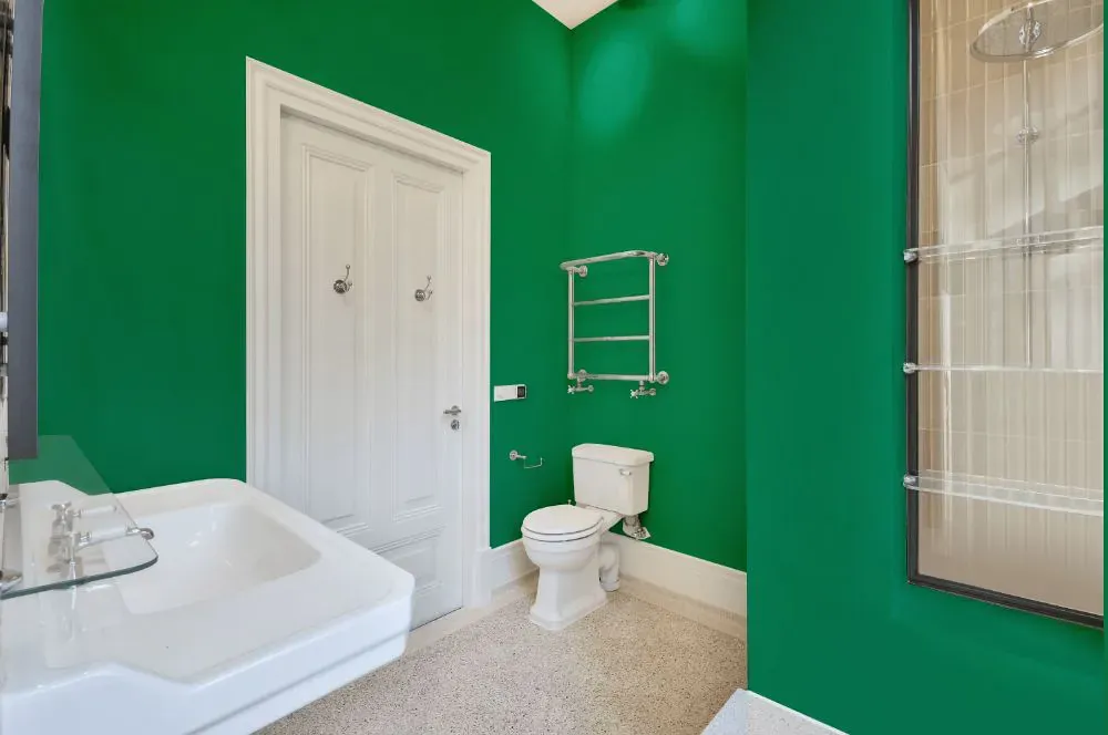 Benjamin Moore Prairie Green bathroom