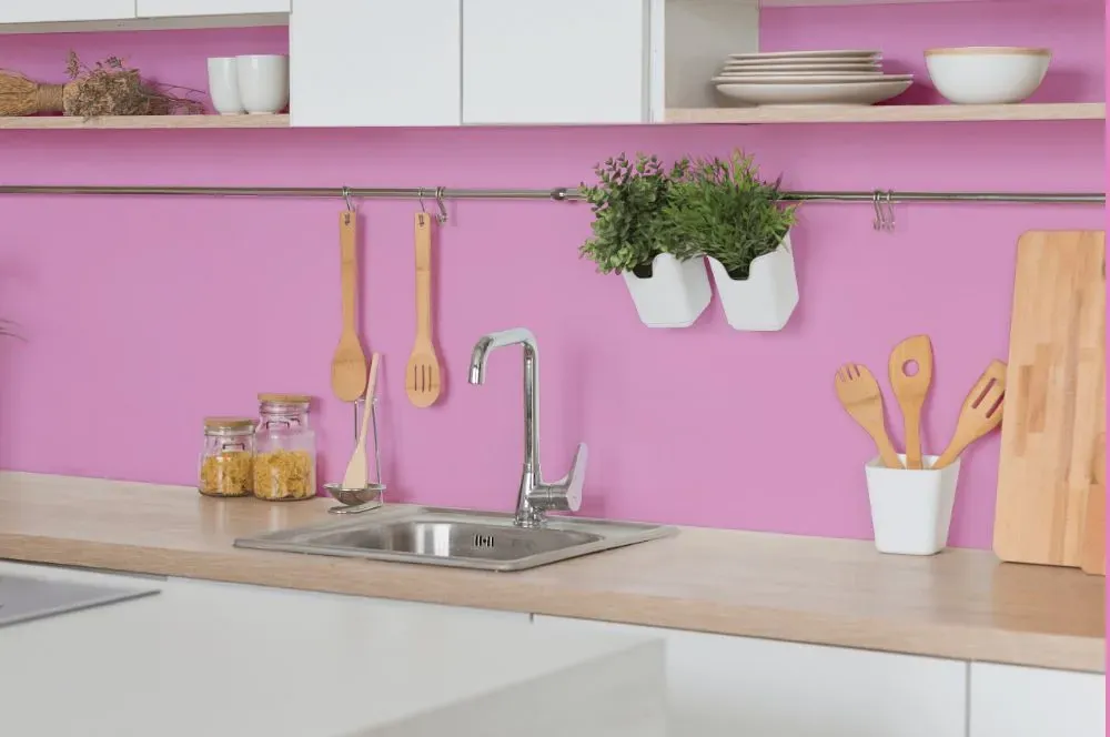 Benjamin Moore Pretty Pink kitchen backsplash
