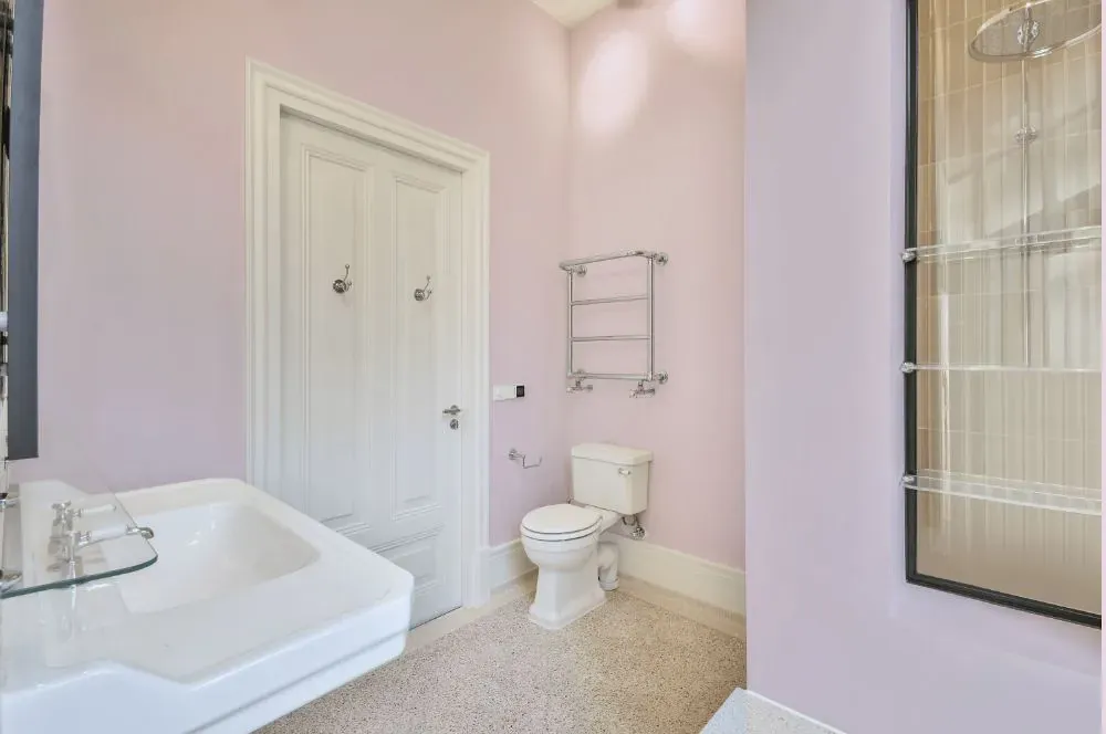 Benjamin Moore Purple Cream bathroom