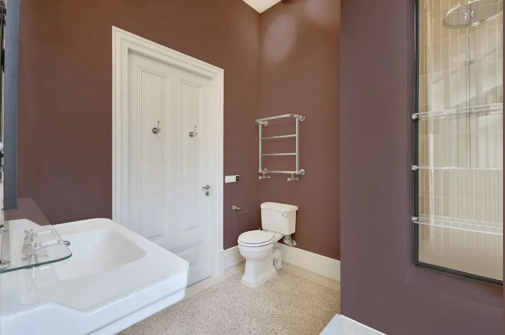 Benjamin Moore Quietly Violet bathroom