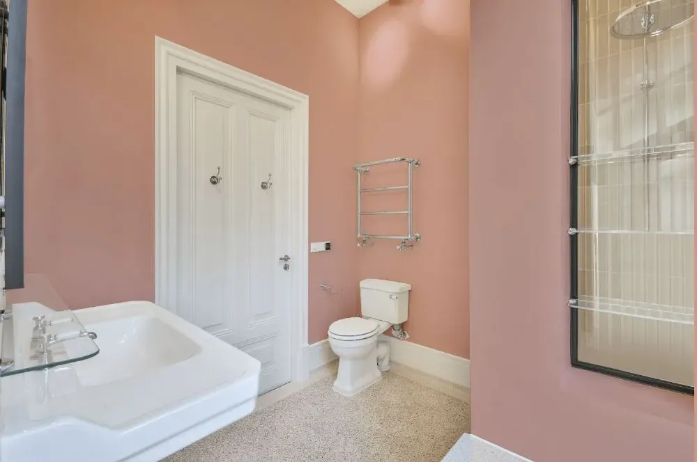 Benjamin Moore Rosetta bathroom