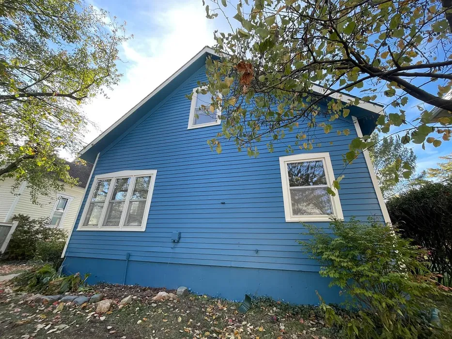 Benjamin Moore Santa Monica Blue house exterior color