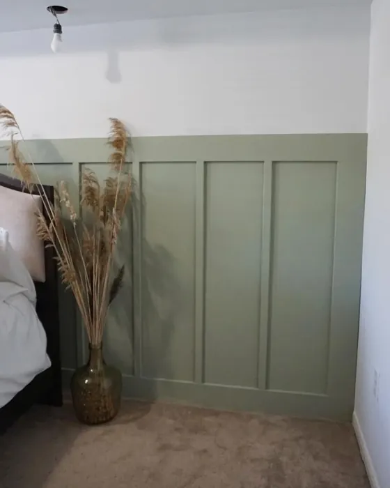 Benjamin Moore HC-114 bedroom color review