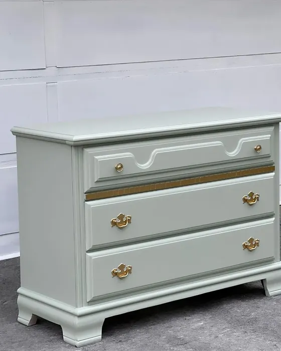 Benjamin Moore HC-114 painted furniture color review