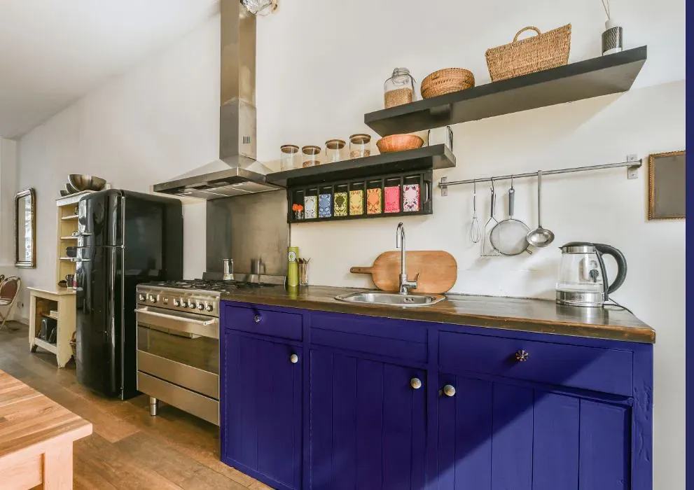 Benjamin Moore Scandinavian Blue kitchen cabinets