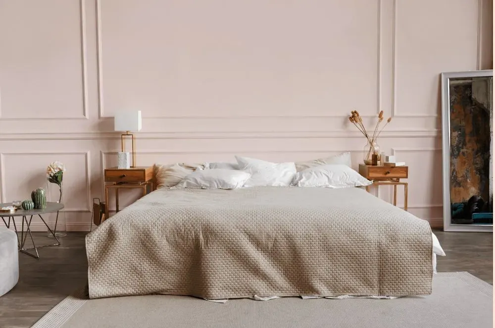 Benjamin Moore Soft Pink bedroom