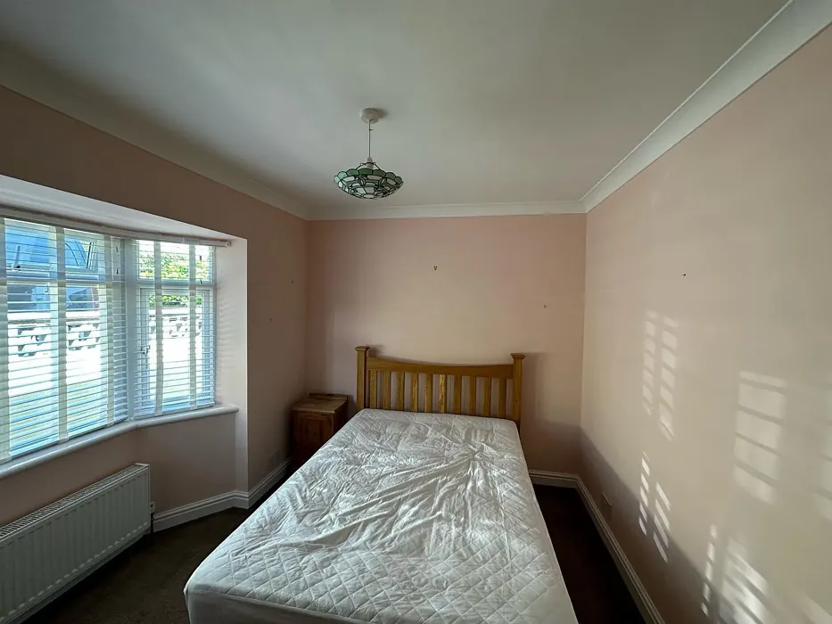 Benjamin Moore Soft Shell bedroom paint review