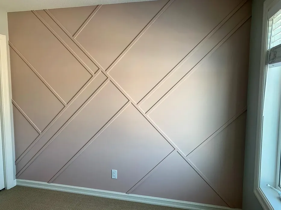 Benjamin Moore Southern Comfort wall panelling 