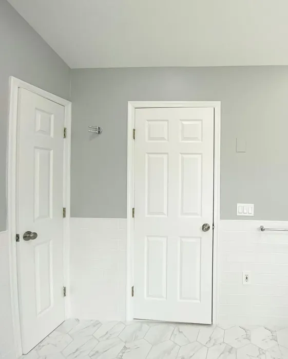 Bm Stonington Gray Bathroom