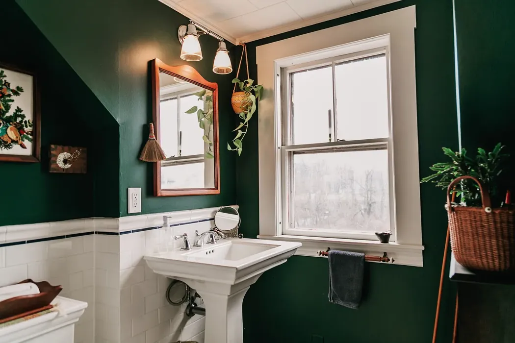 Tarrytown Green Bathroom