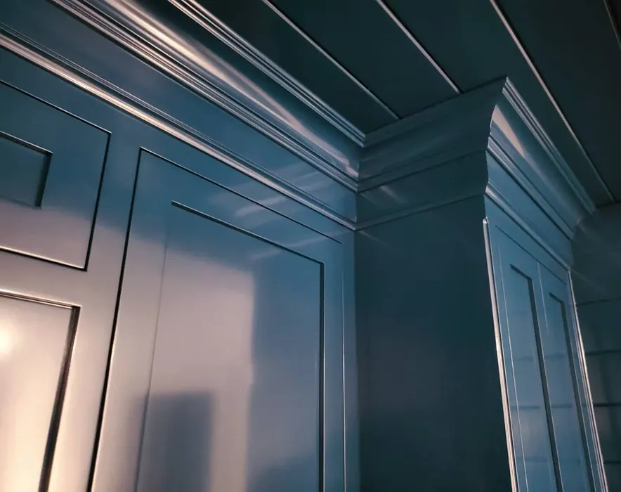 Benjamin Moore Teal wall paint color