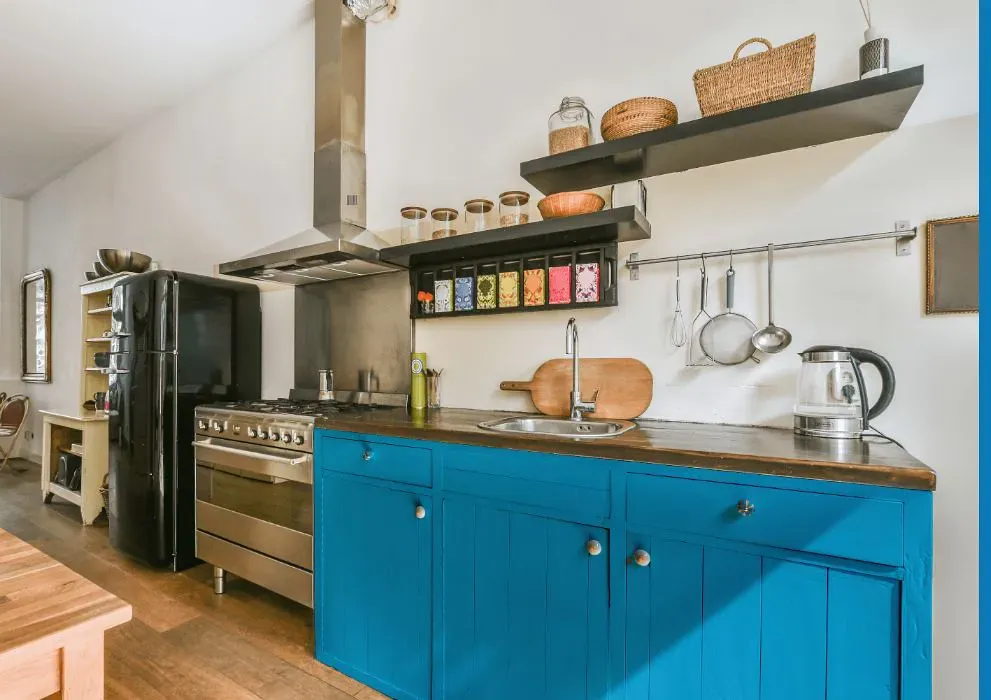 Benjamin Moore Toronto Blue kitchen cabinets