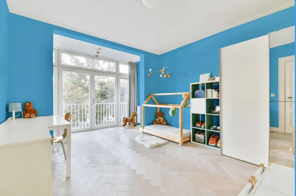 Benjamin Moore True Blue kidsroom interior, children's room