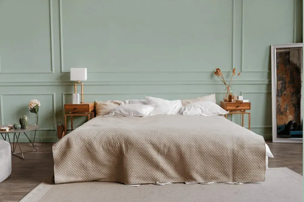 Benjamin Moore Turquoise Mist bedroom