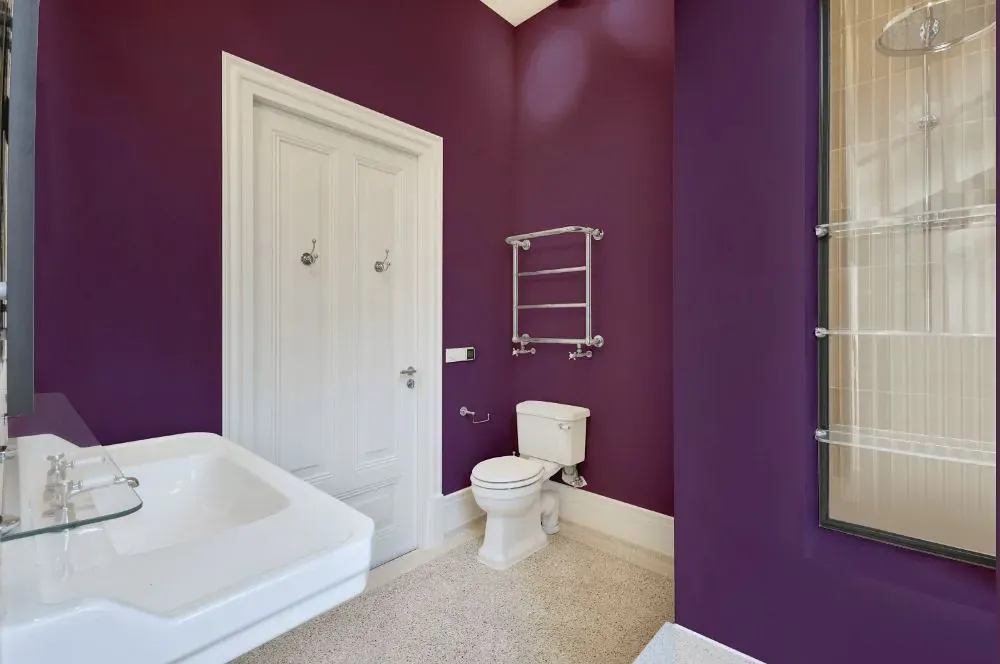 Benjamin Moore Ultra Violet bathroom