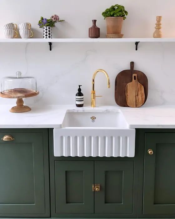 Vintage Vogue kitchen cabinets paint review