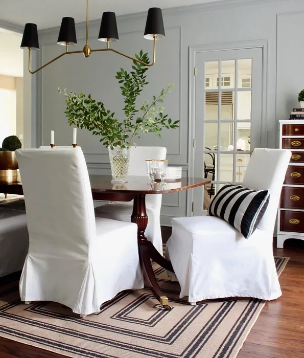 Benjamin Moore Wales Gray dining room color