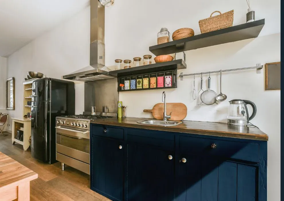 Benjamin Moore Washington Blue kitchen cabinets