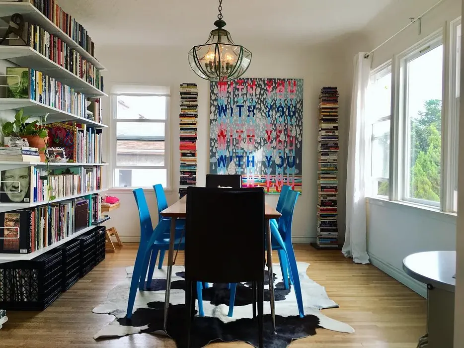 Benjamin Moore White Opulence dining room inspiration