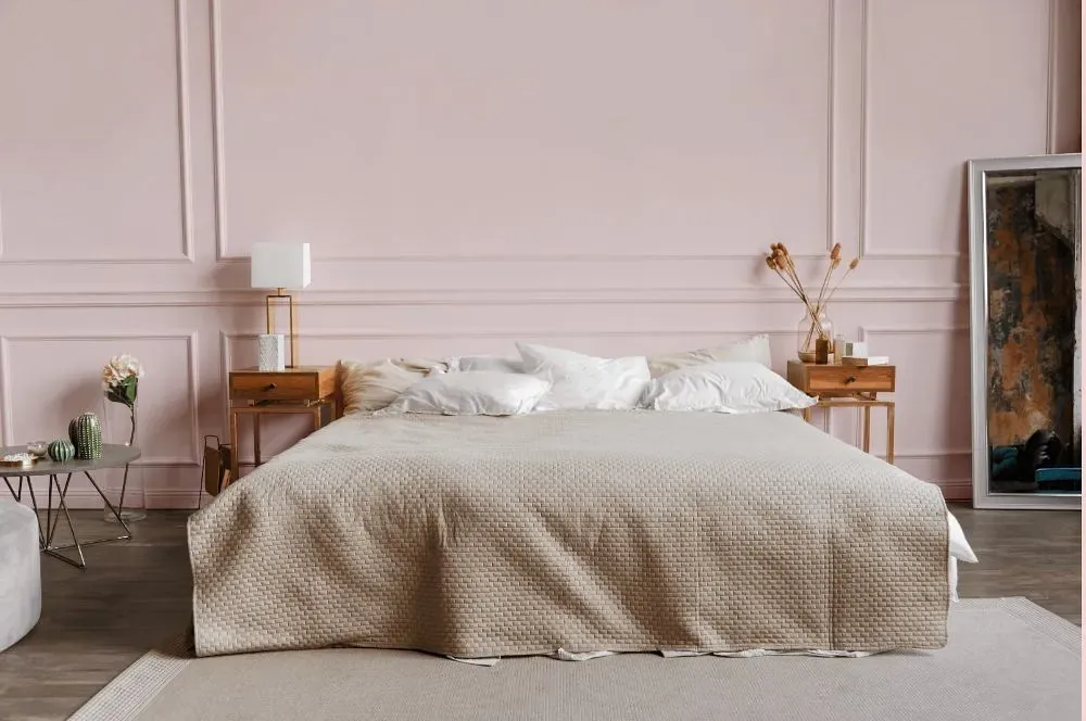 Benjamin Moore Wispy Pink bedroom