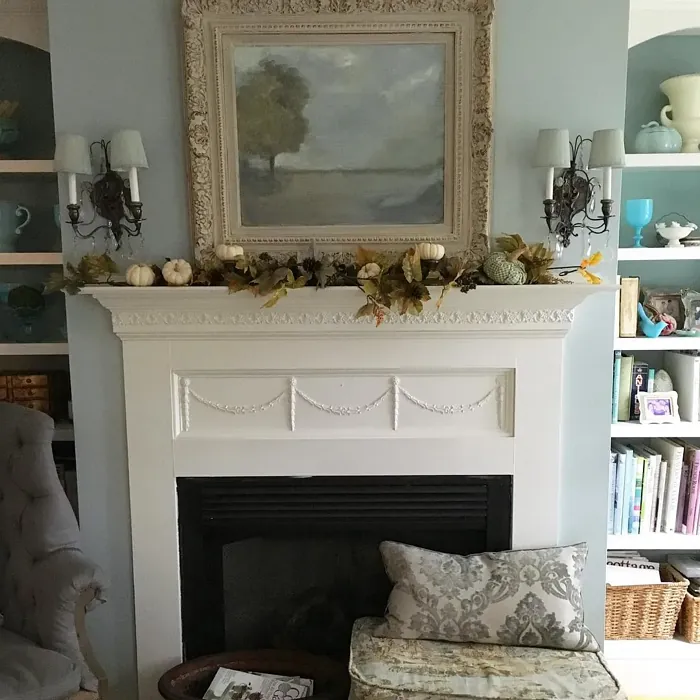 Bm Woodlawn Blue Living Room Fireplace