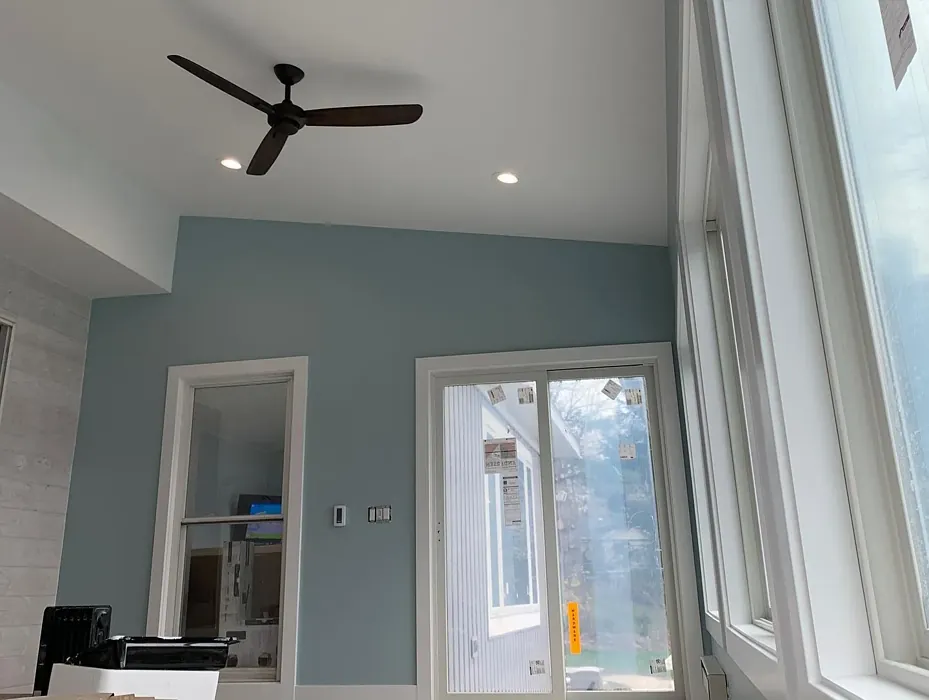 Benjamin Moore Yarmouth Blue accent wall 