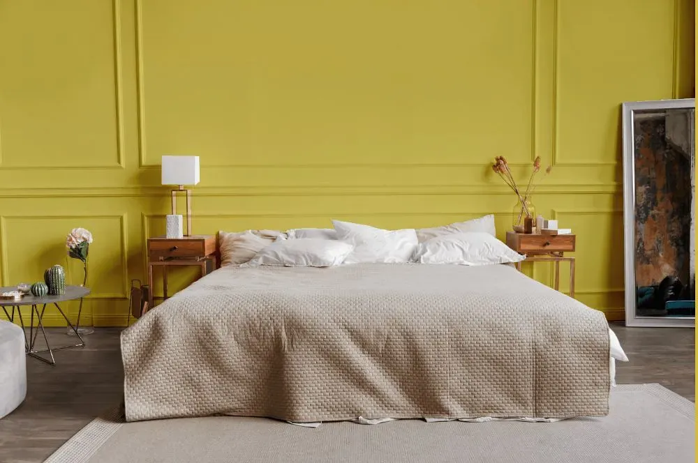 Benjamin Moore Yellow Tone bedroom