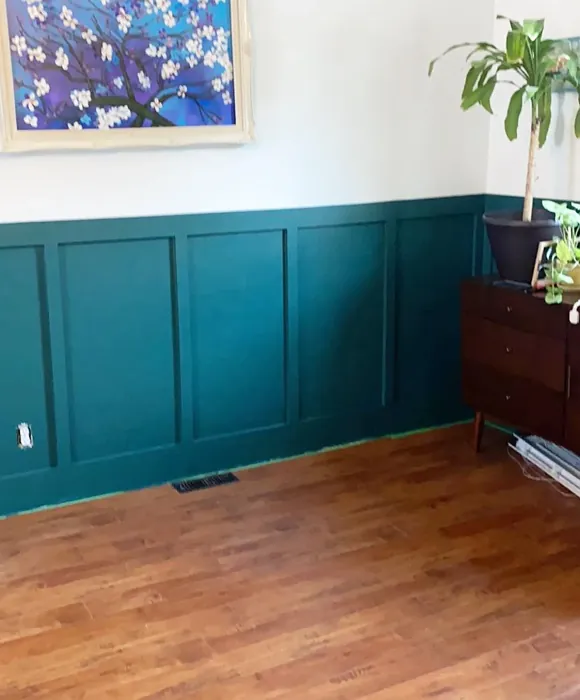 Yukon Green wall panelling 