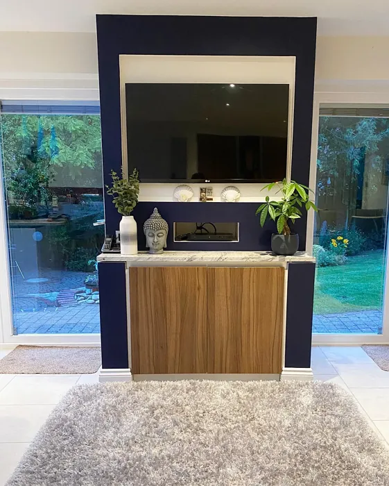 Dulux Black Opal living room accent wall