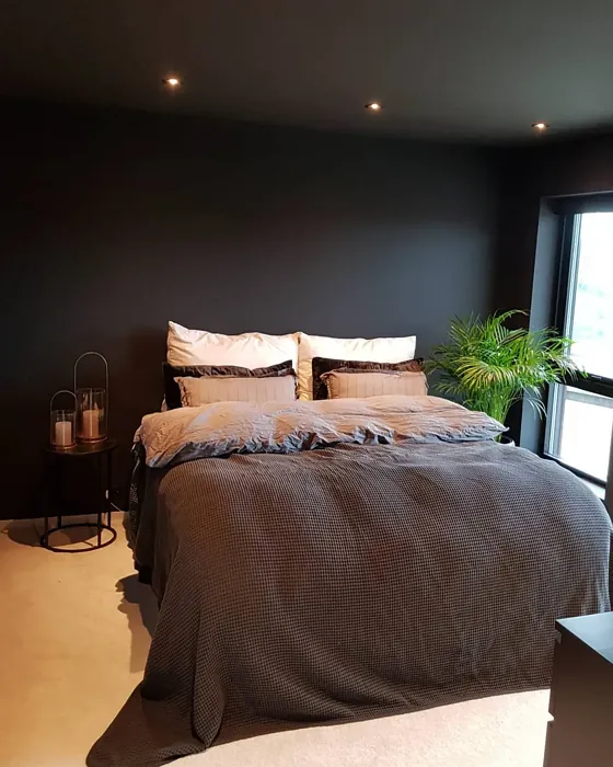 Jotun Dempet Sort minimalist bedroom 