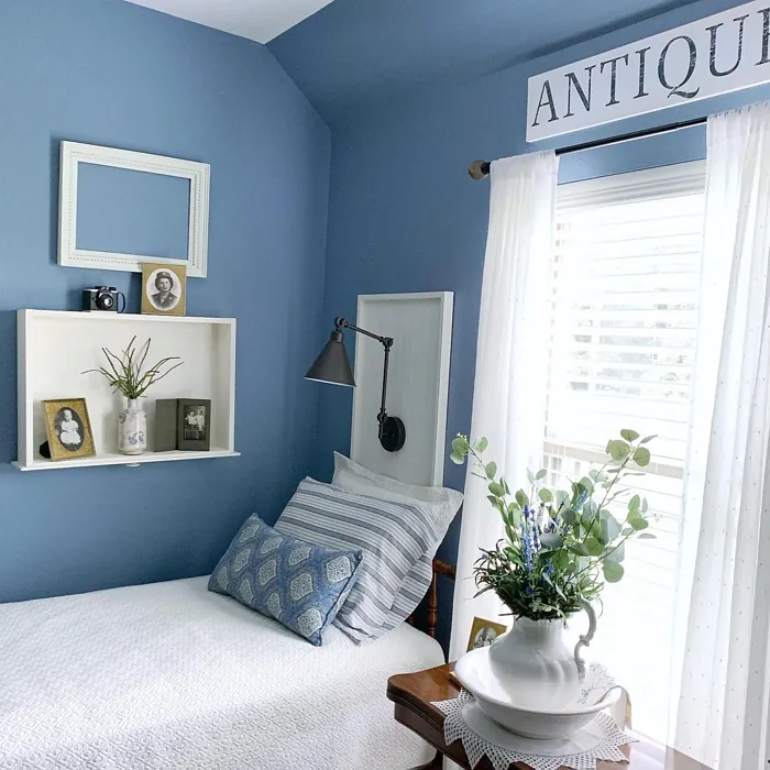 Sw Bracing Blue Bedroom