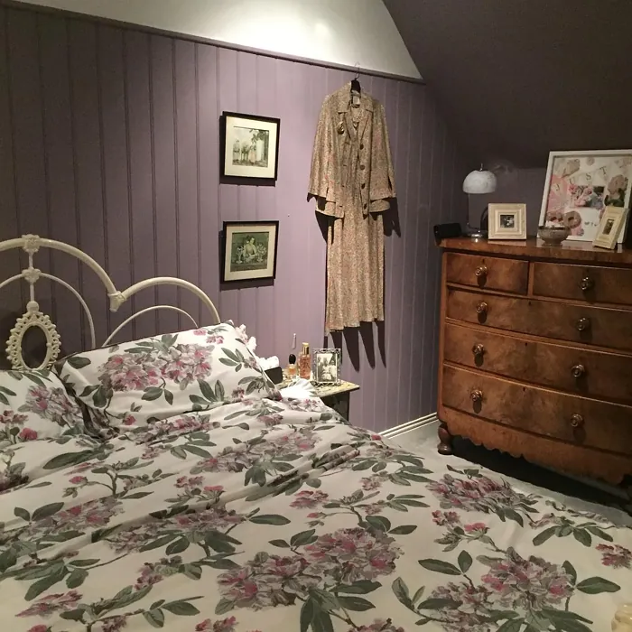 Farrow and Ball Brassica bedroom paint review