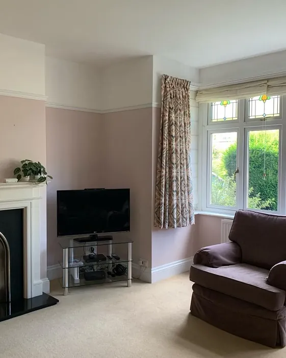 Calamine living room fireplace interior