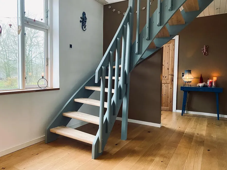 Jotun Cityscape stairs 