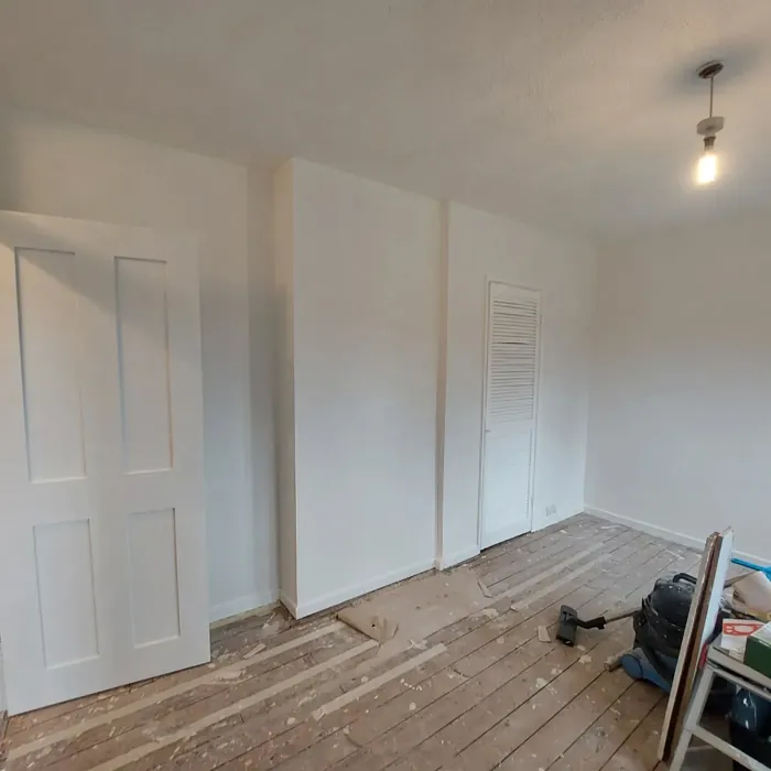 Dulux Cliff Walk wall paint color